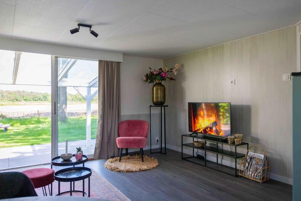 86, Bed & Outdoor Wellness - Sauna, Hottub, Icebath & Outdoor Shower Included! Oisterwijk Eksteriør bilde