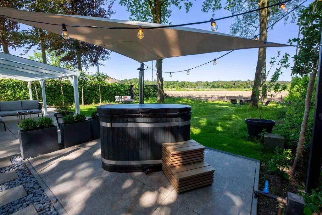 86, Bed & Outdoor Wellness - Sauna, Hottub, Icebath & Outdoor Shower Included! Oisterwijk Eksteriør bilde